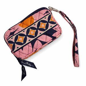 Vera Bradley 'Loves Me' Wristlet